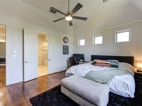 411 W 17th Street B, Houston TX 77008