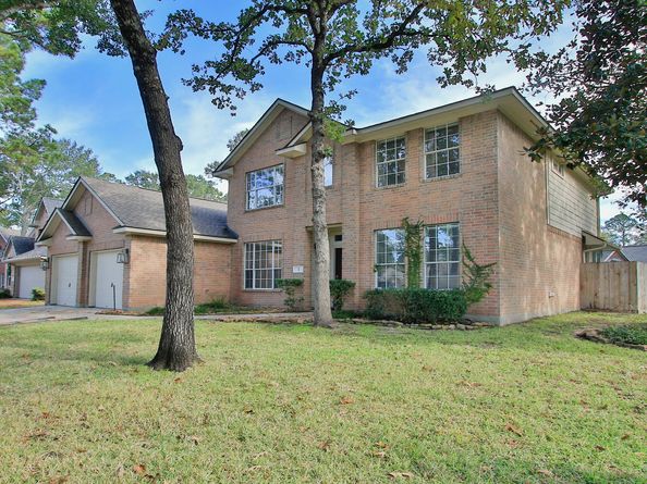 2 Sweet Birch Place, The Woodlands TX 77382