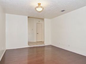 2915 Mesquite Drive, Sugar Land TX 77479