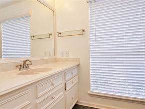 2915 Mesquite Drive, Sugar Land TX 77479