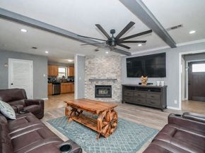 10410 Huntington Dale Drive, Houston TX 77099