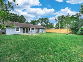 7230 Edgemoor Drive, Houston TX 77074