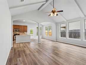 38 W Montfair Boulevard, Spring TX 77382