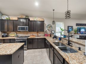 1940 Honey Laurel Drive, Conroe TX 77304