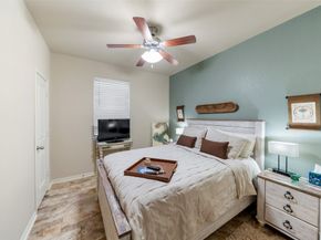 1940 Honey Laurel Drive, Conroe TX 77304