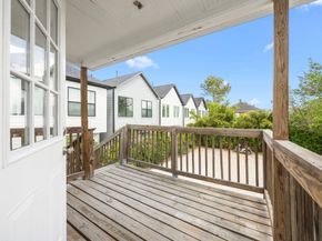 7 Latham Street, Houston TX 77011
