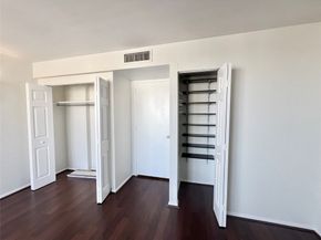 2016 Main Street 2405, Houston TX 77002