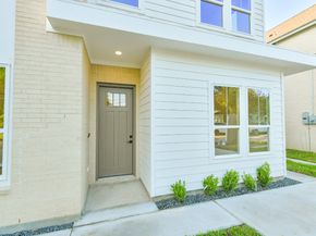 164 Wallace Street, Houston TX 77022