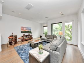 1717 Wentworth Street, Houston TX 77004
