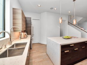 1717 Wentworth Street, Houston TX 77004