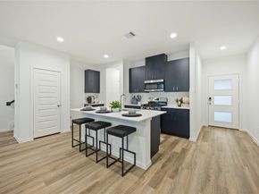 7715 Inwood Hills Lane, Houston TX 77088