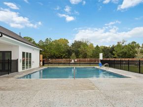 7715 Inwood Hills Lane, Houston TX 77088