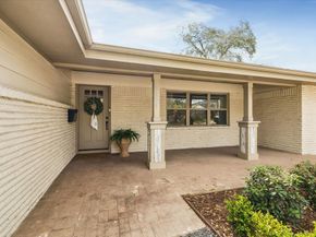 9829 Pine Lake Drive, Houston TX 77055