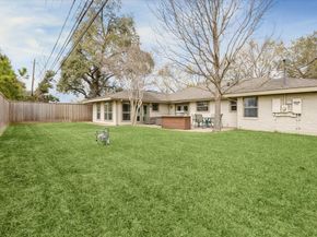 9829 Pine Lake Drive, Houston TX 77055