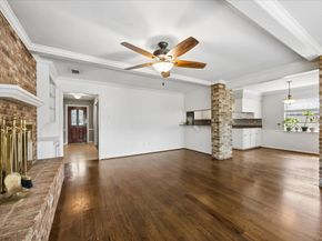 7802 Bellerive Drive, Houston TX 77036
