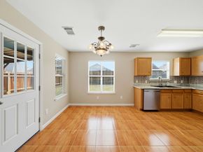 10038 Victoria Chase Lane, Houston TX 77075