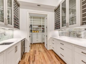 2205 Goldsmith Street, Houston TX 77030