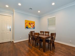 3226 Pemberton Circle Drive, Houston TX 77025