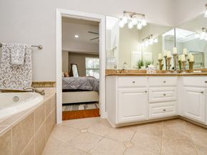 4212 Stonebridge Drive, Missouri City TX 77459