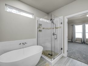 10 Canterborough Place, Tomball TX 77375