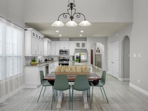 10 Canterborough Place, Tomball TX 77375