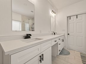 4423 Parkwater Cove Court SE, Sugar Land TX 77479