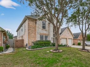 4423 Parkwater Cove Court SE, Sugar Land TX 77479