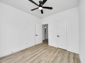 3524 Rebecca Street, Houston TX 77021