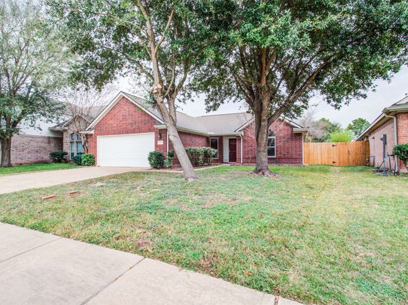 15106 Brookwood Bridge Lane, Sugar Land TX 77498