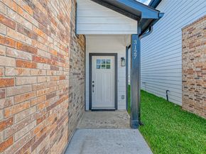 3127 Bolt Street, Houston TX 77051