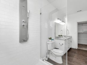 3127 Bolt Street, Houston TX 77051