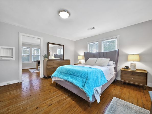 1132 E 28th Street, Houston TX 77009