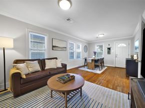 1132 E 28th Street, Houston TX 77009