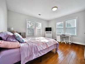 1132 E 28th Street, Houston TX 77009