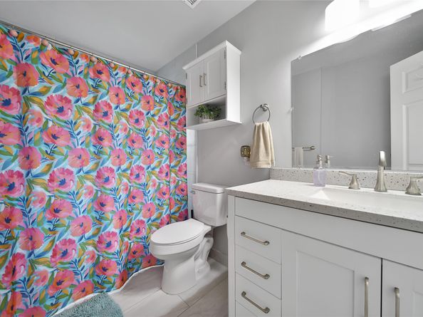 1132 E 28th Street, Houston TX 77009