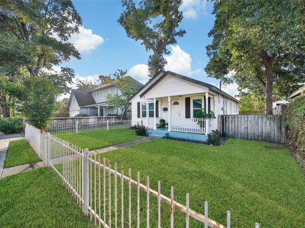1132 E 28th Street, Houston TX 77009