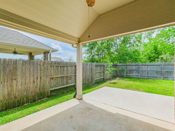 18826 Rosewood Terrace Drive, New Caney TX 77357