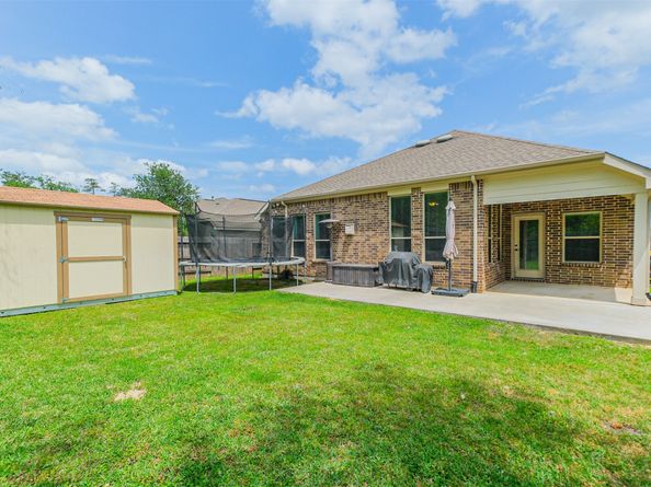 18826 Rosewood Terrace Drive, New Caney TX 77357