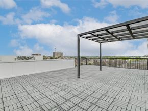 407 Grove Street B, Houston TX 77020