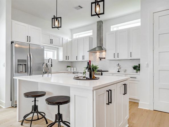 407 Grove Street B, Houston TX 77020