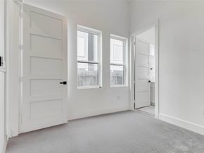 407 Grove Street B, Houston TX 77020