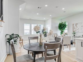 407 Grove Street B, Houston TX 77020