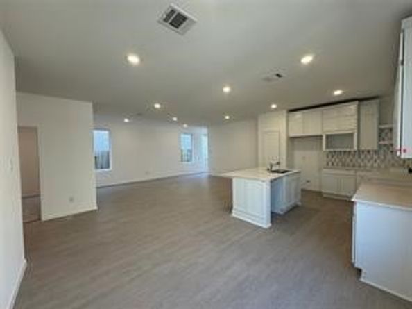 29663 Knollwood Bay Road, Waller TX 77484