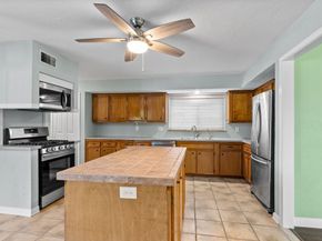 7215 Creek Crest Drive, Houston TX 77095