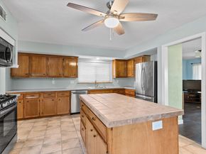 7215 Creek Crest Drive, Houston TX 77095