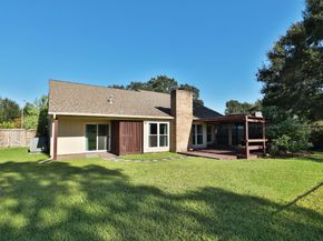 7215 Creek Crest Drive, Houston TX 77095