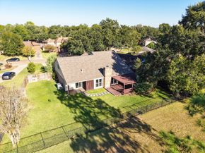 7215 Creek Crest Drive, Houston TX 77095