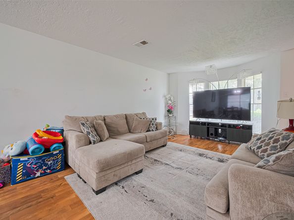 13351 Oak Leaf Lane, Houston TX 77015