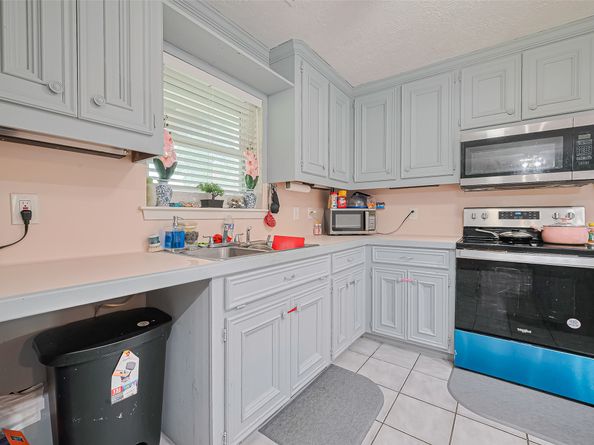 13351 Oak Leaf Lane, Houston TX 77015