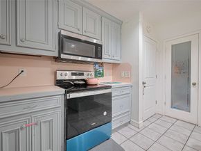 13351 Oak Leaf Lane, Houston TX 77015